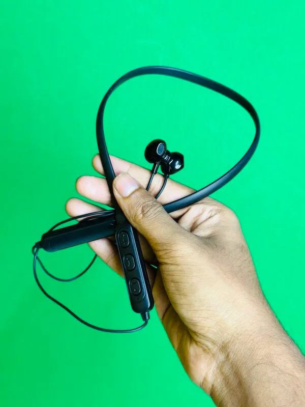 G8 Sports Neckband With Magnetic Headsets - Image 4
